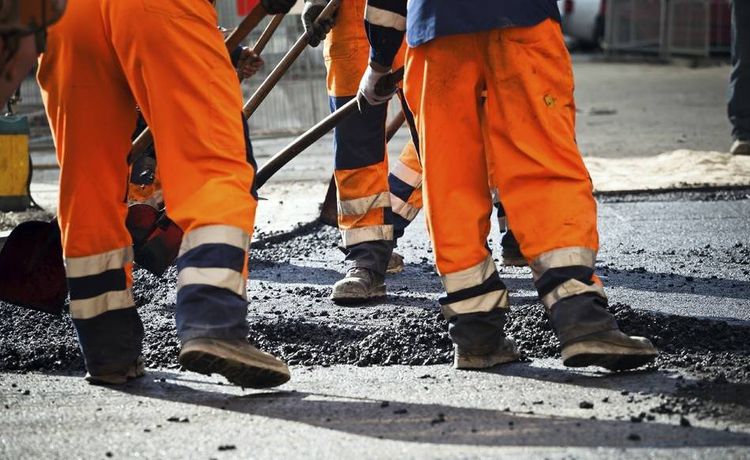 德国双元制沥青制造商（Asphalt···